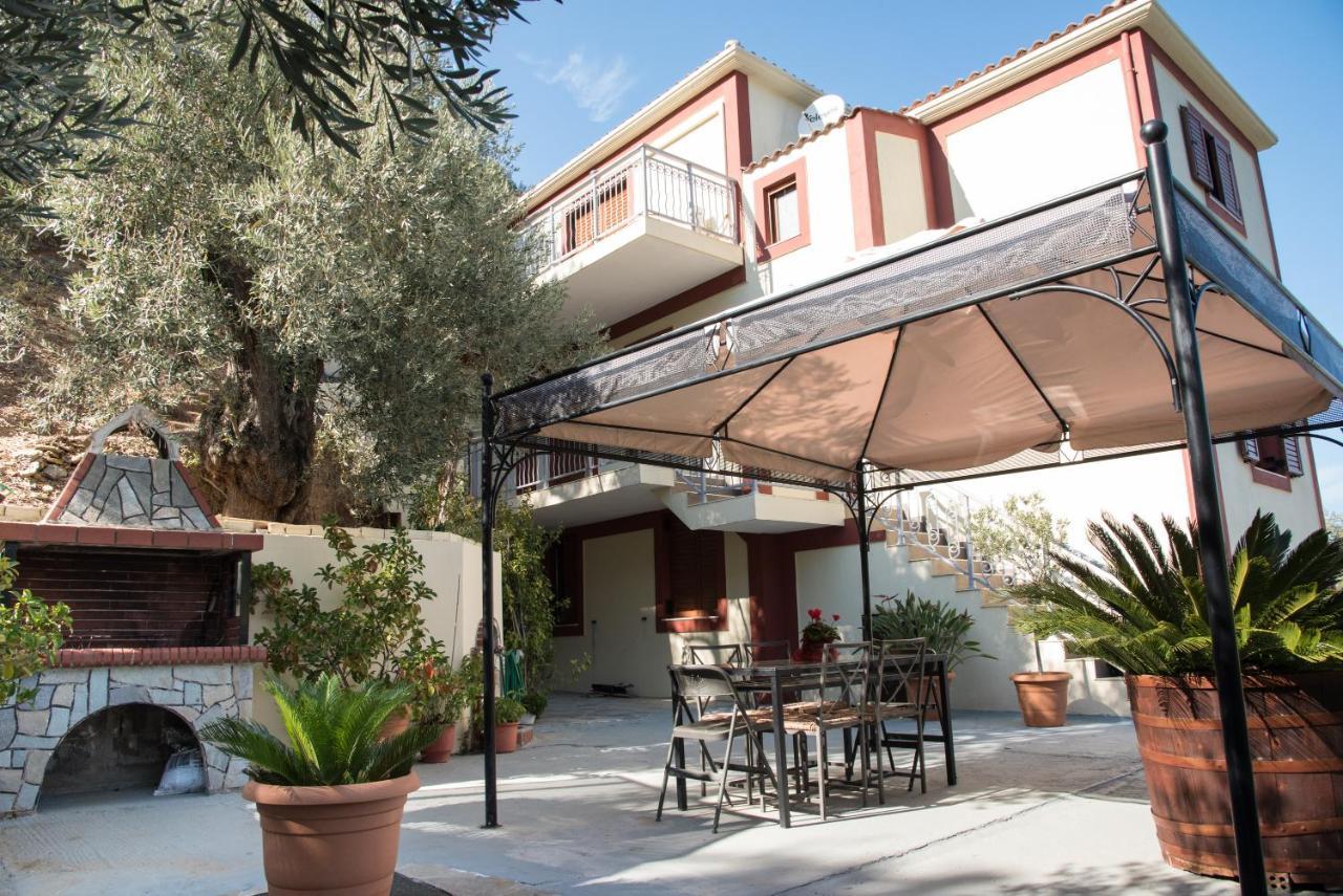 Gallis Villa New Translation Exteriér fotografie